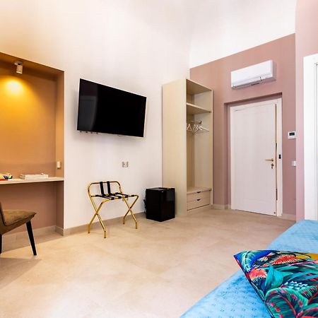 Magnini Rooms กาญารี ภายนอก รูปภาพ
